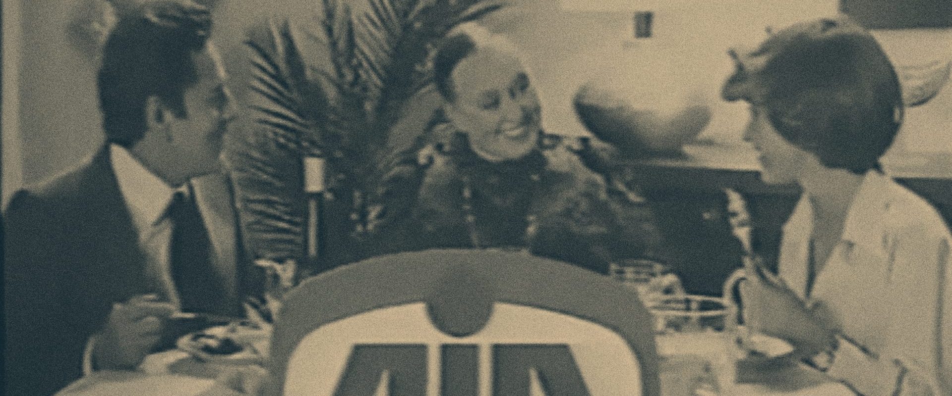 Frame dello spot pubblicitario del 1979 di AIA, Agricola Italiana Alimentare, con protagonista Ave Ninchi
